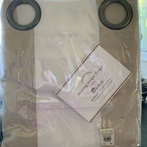 NWT-Awning Stripe Drape-50x84